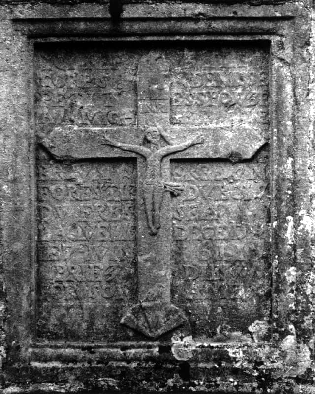 Croix de Pierre à Féron