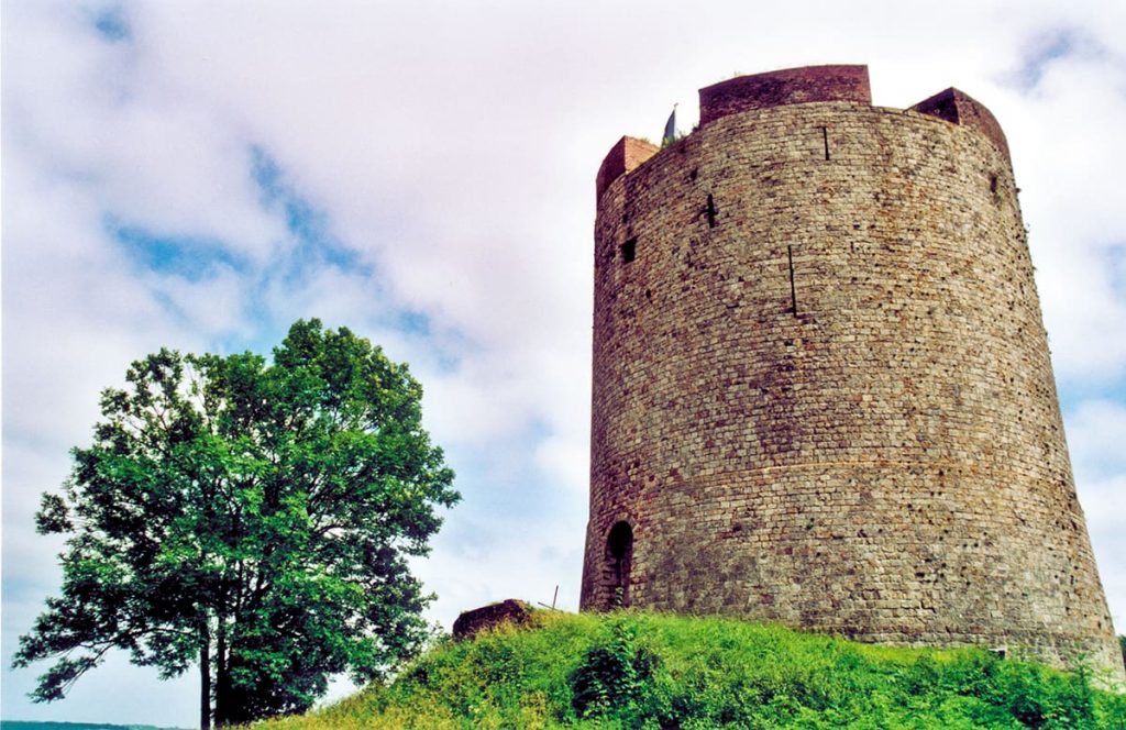 Donjon du Château de Guise