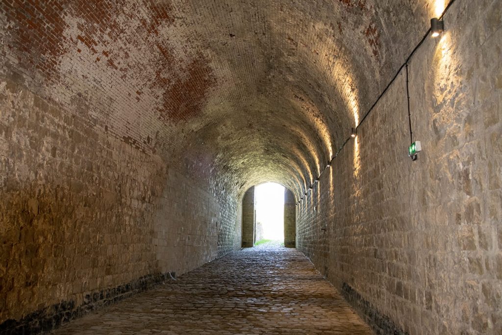Passage du premier bastion